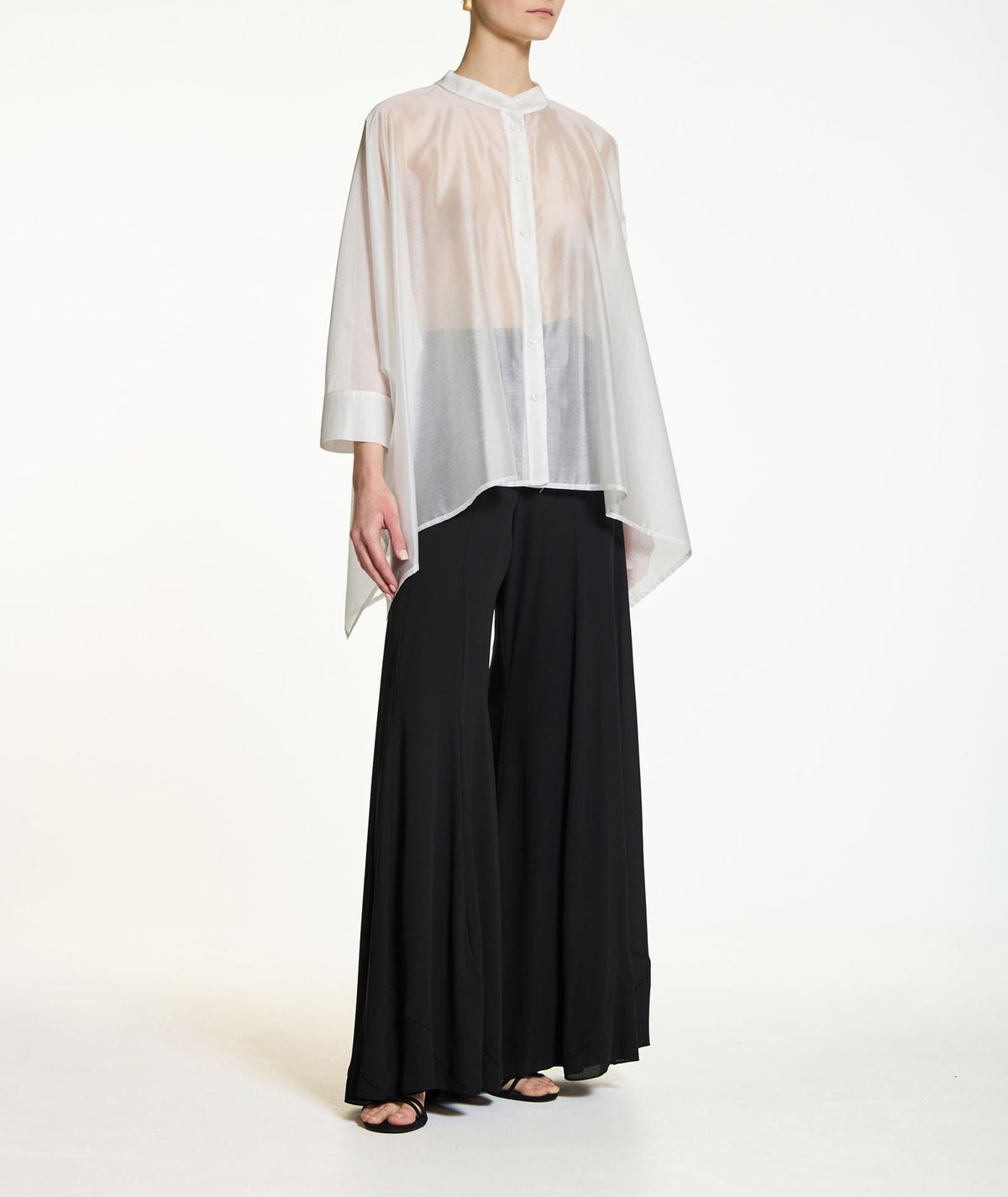Zoya | Off-white sheer asymmetric shirt Zoya